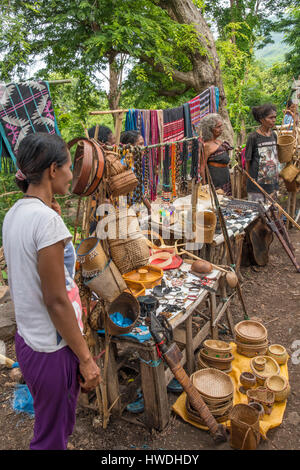 Market Stall in Abui Village, near Kalabahi, Pulau Alor, Indonesia Stock Photo