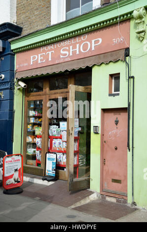 Portobello Pet Shop in Portobello Rd, Notting Hill, London, UK. Stock Photo