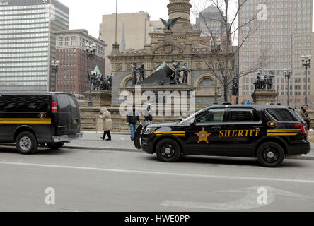 Cuyahoga County Sheriff car and van parked on Public Square in downtown Cleveland, Ohio, USA on March 17, 2017 Stock Photo