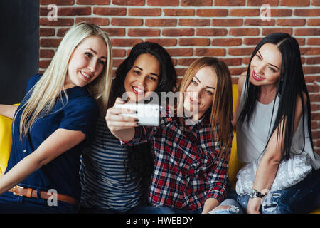 Best Friends Having Fun And Taking Selfie At Park Stock Photo - Download  Image Now - Friendship, Selfie, Teenager - iStock