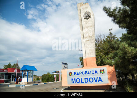 Tudora, Republic of Moldova, Moldavian-Ukrainian border crossing Stock Photo