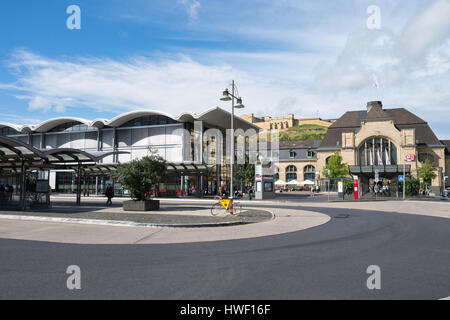 building and forecourt of Koblenz Hauptbahnhof (main station) Stock Photo