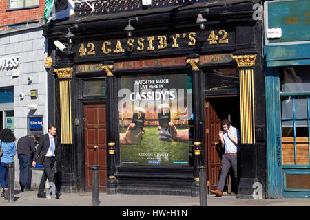 cassidys bar 42 lower camden street Dublin Republic of Ireland President Bill Clinton had a pint here once Stock Photo