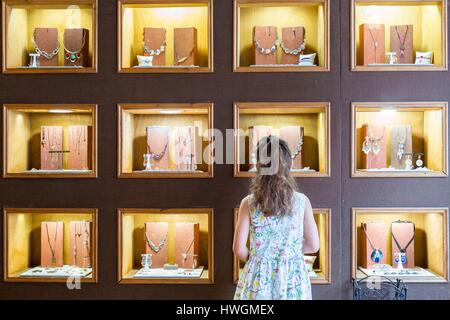 France, Seine Maritime, Le Havre, Rue du President Wilson, jewelry store Nautilus founded in 1976 Stock Photo