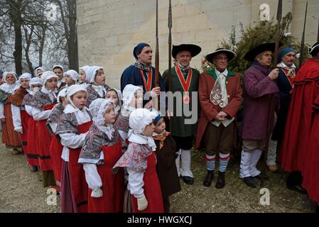 France, Haute Saone, Champlitte, Fete de la Saint Vincent, exit of the church, the coronation of the Epouses Stock Photo