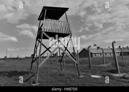 Wachturm, Baracke, Konzentrationslager, Auschwitz-Birkenau, Auschwitz, Polen Stock Photo