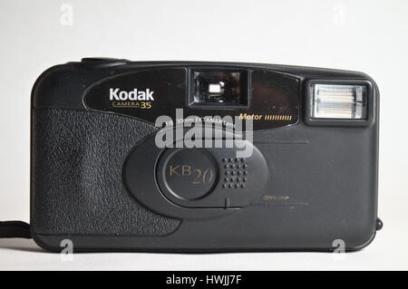 Old Kodak analogue camera, model KB20. 35mm film compact camera with 30mm Ektanar lens at f/8, shutter speed of 1/100. Made in Mexico. Stock Photo