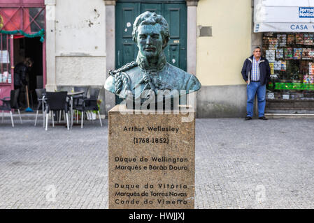 Bust of Arthur Wellesley, 1st Duke of Wellington in Miragaia civil parish of Porto city on Iberian Peninsula, second largest city in Portugal Stock Photo