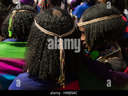 Tonsure that indicates the Borana tribe girl is virgin during the Gada system ceremony, Oromia, Yabelo, Ethiopia Stock Photo