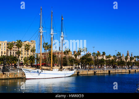 The tall ship 'Santa Eulalia' moored alongside Moll de Fusta quay, Port Vell, Barcelona, Catalunya, Spain Stock Photo