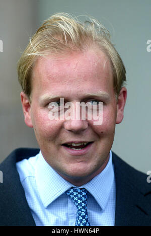 ED DUNLOP RACE HORSE TRAINER DONCASTER DONCASTER RACECOURSE 12 September 2002 Stock Photo