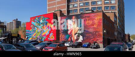 Canada, Province of Quebec, MontrealTwo major works of the Mural Murals called #soyezcurieux be curious by the Brazilian collective Bicicleta Sem Freio and The love letters by A'Shop Stock Photo