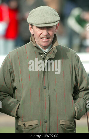 FERDY MURPHY RACE HORSE TRAINER WETHERBY RACECOURSE WETHERBY ENGLAND 31 October 2003 Stock Photo