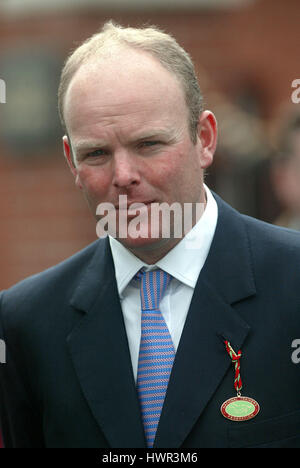 DAVID LODER RACE HORSE TRAINER NEWMARKET RACECOURSE ENGLAND 03 May 2003 Stock Photo