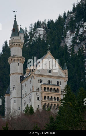 The white castle of Neuschwanstein, built by Ludwig of Bavaria at the ...