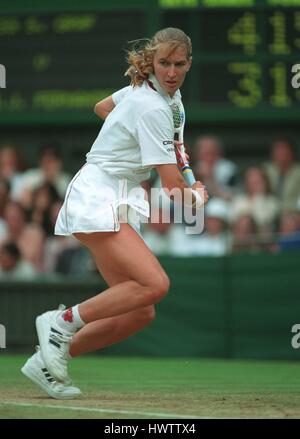 STEFFI GRAF WIMBLEDON 05 July 1995 Stock Photo - Alamy