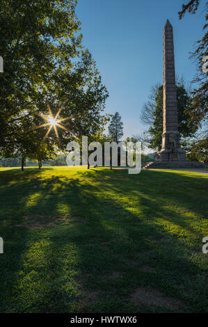 Sunburst and the battle monument located at Tu-Endie-Wei park in Point Pleasant, West Virginia. Stock Photo