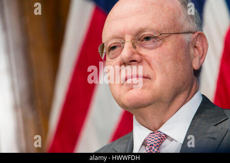 Washington, DC, USA. 23rd Mar, 2017. Ian Read, Chairman and CEO of Pfizer delivers remarks during a National Press Club event in Washington, DC on March 23, 2017. Credit: Kristoffer Tripplaar/Alamy Live News Stock Photo