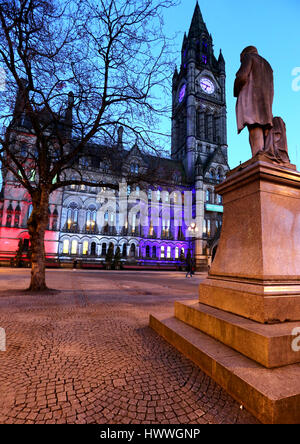 Manchester, UK. 23rd March 2017. John Bright statue overlooking the Town Hall lit in Red, White and Blue, Manchester, 23rd March, 2017  Credit: Barbara Cook/Alamy Live News Stock Photo