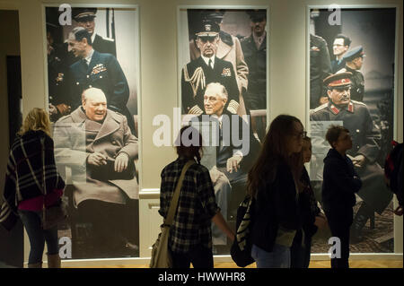 Gdansk, Poland. 23rd March, 2017. Gdansk, Poland. 23rd Mar, 2017. Picture of Winston Churchill, Franklin Delano Roosevelt and Joseph Stalin during Yalta Conference in 1945 is showed on exhibition of the Museum of the Second World War. Museum was opened on 23 March 2017 in Gdansk, Poland. Gdansk Museum is the biggest and the newest museum in Poland. Credit: Wojciech Stróżyk/Alamy Live News Stock Photo