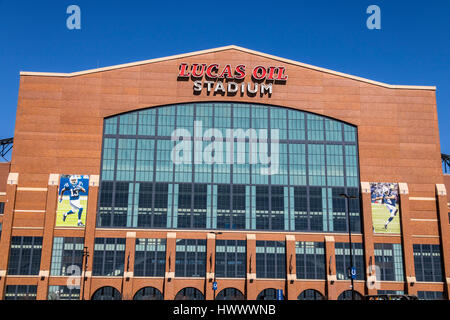 Endicott Clay Products Lucas Oil Football Stadium Exterior Design