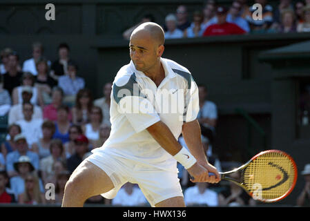 ANDRE AGASSI WIMBLEDON CHAMPIONSHIPS 26 June 2002 Stock Photo