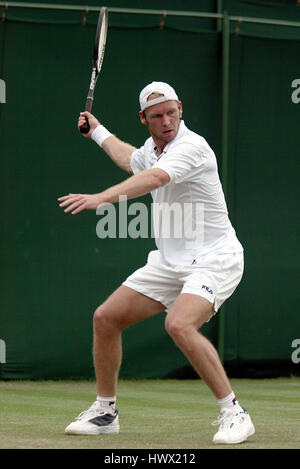 RAINER SCHUETTLER GERMANY WIMBLEDON LONDON ENGLAND 25 June 2003 Stock Photo