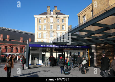 The entrance to King’s Cross St Pancras underground station outside the main entrance to King’s Cross station Stock Photo