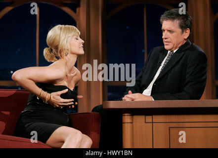 Actress Jenna Elfman, left, chats with host Craig Ferguson during a segment of the 'Late Late Show with Craig  Ferguson' at CBS Television City in Los Angeles, California on September 30, 2009. Photo by Francis Specker Stock Photo