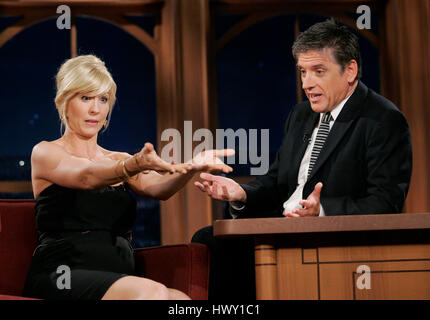 Actress Jenna Elfman, left, chats with host Craig Ferguson during a segment of the 'Late Late Show with Craig  Ferguson' at CBS Television City in Los Angeles, California on September 30, 2009. Photo by Francis Specker Stock Photo