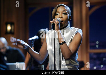 Singer Fanta Estelle Swaray aka Estelle, performs  during a segment of 'The Late Late Show with Craig Ferguson' at CBS Television City on April 30, 2008 in Los Angeles, California. Photo by Francis Specker Stock Photo