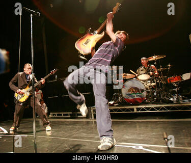 Guitarist John Frusciante, of the rock group The Red Hot Chili Peppers, performs in Hollywood, CA during the Third Annual Hullabaloo to benefit the Silverlake Conservatory of Music on Saturday May 5, 2007. Photo credit: Francis Specker Stock Photo