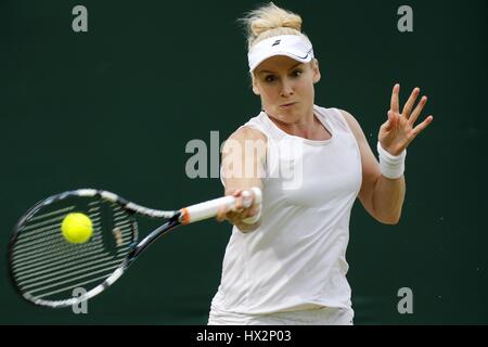 BETHANIE MATTEK-SANDS USA USA THE ALL ENGLAND TENNIS CLUB WIMBLEDON LONDON ENGLAND 03 July 2015 Stock Photo