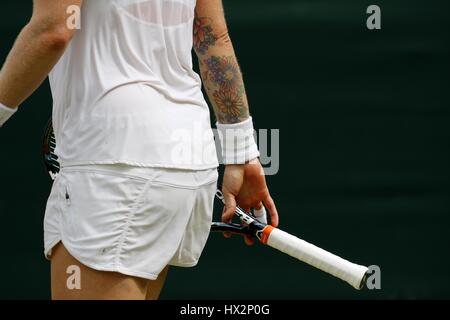 BETHANIE MATTEK-SANDS USA USA THE ALL ENGLAND TENNIS CLUB WIMBLEDON LONDON ENGLAND 03 July 2015 Stock Photo