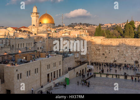 Western Wall and golden Dome of the Rock at sunset, Jerusalem Old City,  Israel. Stock Photo