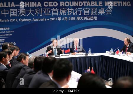 Sydney, Australia. 24th Mar, 2017. Chinese Premier Li Keqiang (3rd R) and Australian Prime Minister Malcolm Turnbull (2nd R) attend the sixth Australia-China CEO roundtable meeting in Sydney, Australia, March 24, 2017. Credit: Pang Xinglei/Xinhua/Alamy Live News Stock Photo