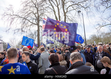 London, UK. 25th Mar, 2017. Unite for Europe March in London. Thousands march from Green Park to Parliament Square to oppose Brexit Credit: Nathaniel Noir/Alamy Live News