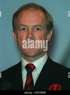 PETER LILLEY MP SHADOW CHANCELLOR 04 November 1997 Stock Photo