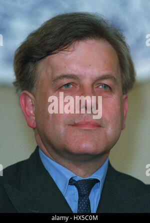 JOHN PATTEN MP SECRETARY OF STATE EDUCATION 29 May 1994 Stock Photo