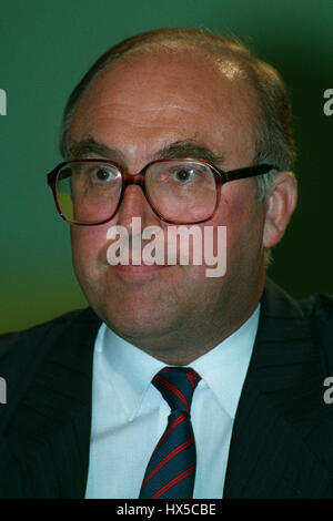 JOHN SMITH QC MP LABOUR PARTY LEADER 15 September 1993 Stock Photo