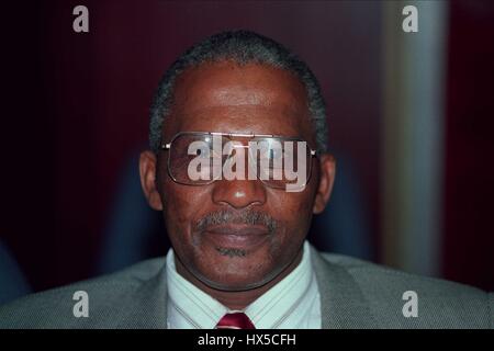 MAJGEN ELIAS P RAMAEMA MILATARY CHAIRMAN LESOTHO 09 December 1991