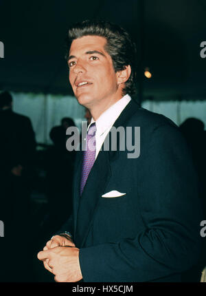 JOHN F. KENNEDY JNR SON OF FORMER U.S PRESIDENT 22 September 1995 NEW LINE CINEMA Stock Photo