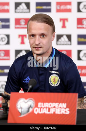 Scotland's Leigh Griffiths during the press conference at Hampden Park, Glasgow. PRESS ASSOCIATION Photo. Picture date: Saturday March 25, 2017. See PA story soccer Scotland. Photo credit should read: Jane Barlow/PA Wire. RESTRICTIONS: Use subject to restrictions. Editorial use only. Commercial use only with prior written consent of the Scottish FA. Call +44 (0)1158 447447 for further information. Stock Photo