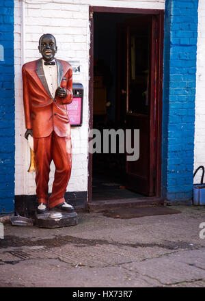 life-size cold-cast poly-resin and fibre-glass 3D model/figure of Jazz singer and trumpet player louis Armstrong Stock Photo