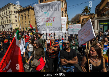 Rome, Italy. 25th March, 2017. Thousands of anti-EU protesters gathered in Italy’s capital to take part in demonstration 'Europe for all' to protest against the celebrations of the 60th anniversary of the signing of the Treaty of Rome. 27 Heads of State celebrate the Treaties of Rome, the foundation of the European Union, signed on the Capitoline Hill in Rome on 25 March 1957. © Giuseppe Ciccia/Alamy Live News Stock Photo