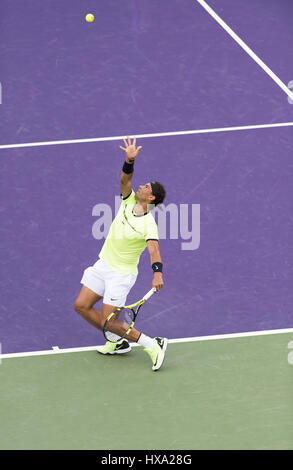 Miami, FL, USA. 26th Mar, 2017. MARCH, 26 - MIAMI, FL: Rafael Nadal(ESP) in action here defeats Philipp Kohlschreiber(GER) 06, 62, 63 at the 2017 Miami Open held in Key Biscayne, Florida. Credit: Andrew Patron/Zuma Wire Credit: Andrew Patron/ZUMA Wire/Alamy Live News Stock Photo