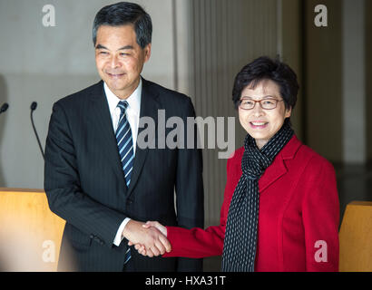 Hong Kong, China. 27th Mar, 2017. The Chief Executive of Hong Kong, CY LEUNG (L), meets with the Chief Executive Elect, CARRIE LAM. Carrie Lam won the election with 777 votes out of the 1,194 eligible votes making her the city's first female leader. Credit: Jayne Russell/ZUMA Wire/Alamy Live News Stock Photo