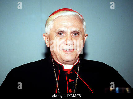 CARDINAL JOSEPH RATZINGER POPE BENEDICT XVI 19 April 2005 Stock Photo