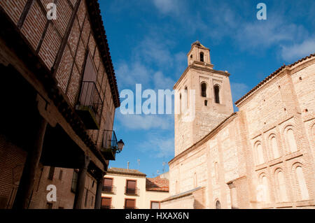 Plaza de la Villa and Santa María church. Arevalo, Ávila province, Castilla Leon, Spain. Stock Photo