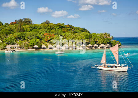 A yacht in front of Iririki Island, Iririki Resort, Port Vila, Efate Island, Vanuatu Stock Photo